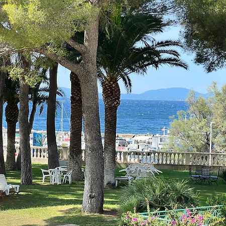 Duplex T3 Boulouris Pieds Dans L Eau Apartment Saint-Raphael  Exterior photo